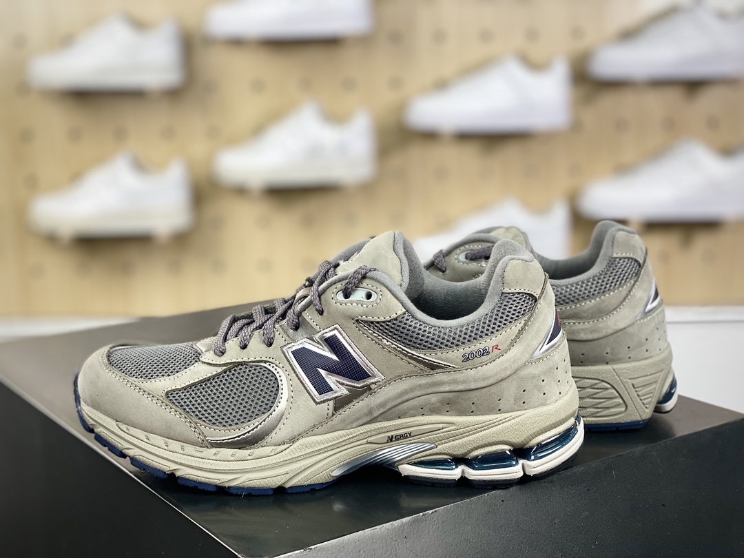 顶级320 新百伦New Balance ML2002系列复古老爹风休闲慢跑鞋“磨砂麂皮元祖深灰暗蓝”ML2002RA