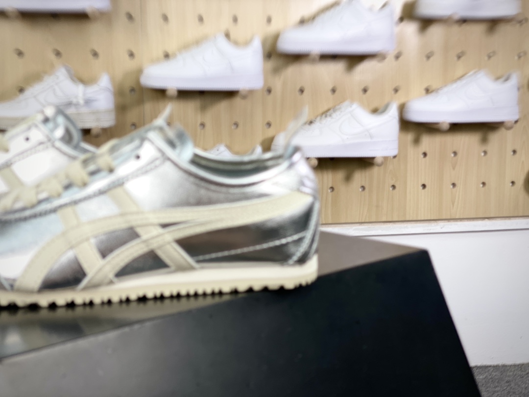 140 鬼塚虎/Onitsuka Tiger Mexico 66经典墨西哥慢跑鞋“皮革锡箔银白”THL7C2-9399