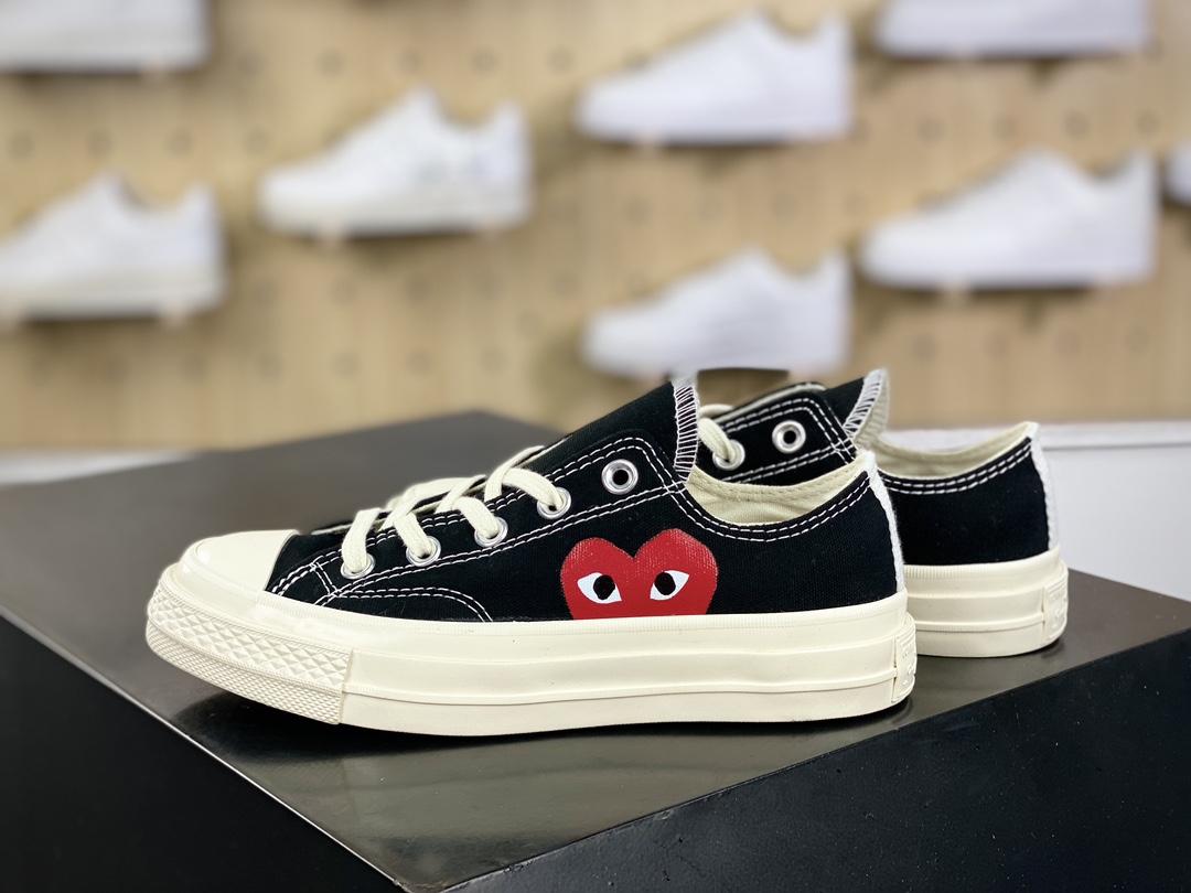 120 Converse Chuck Taylor All Star 1970s OX”CDG”复古三星标低帮休闲运动硫化百搭板鞋“帆布黑红大桃心”150206C