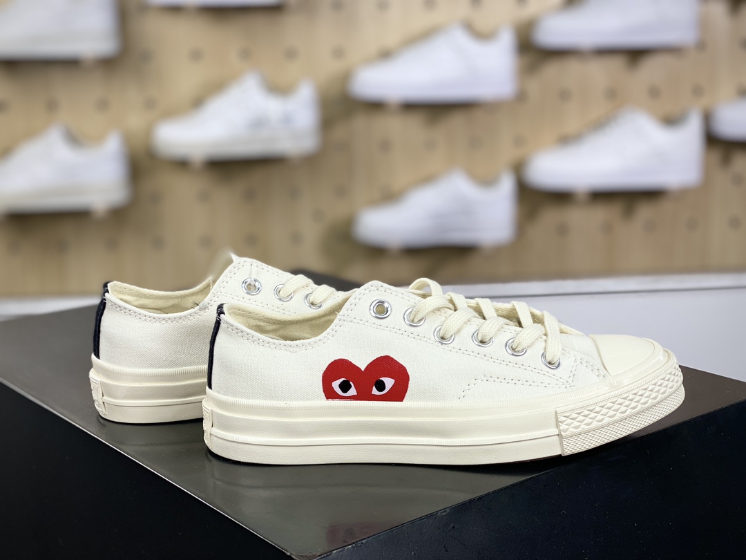 120 Converse Chuck Taylor All Star 1970s OX”CDG”复古板鞋“帆布米黑红大桃心”150207C