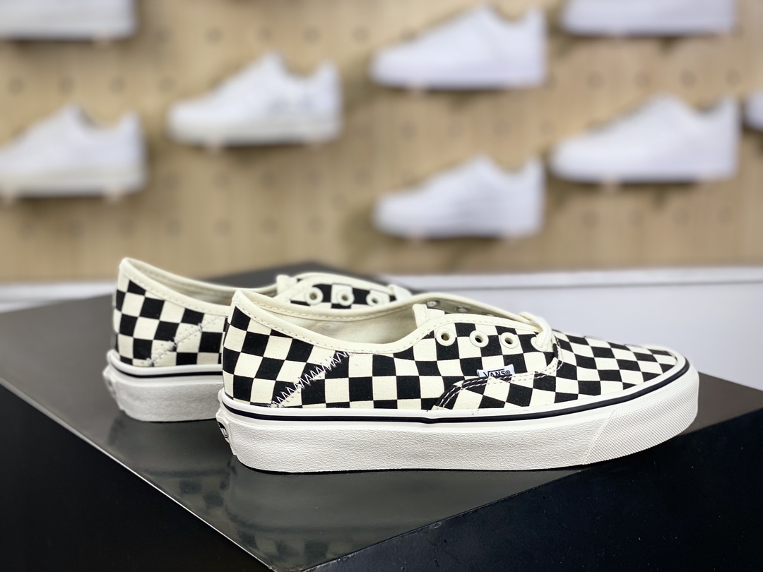 130 Vans Classic Slip-on VR3 SF”Black/White/Checkerboard”经典一脚板鞋“帆布黑白灰棋盘格子”VNOA4BX5BPS