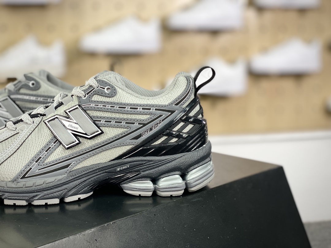 220 NB新百伦New Balance M1906R系列低帮慢跑鞋“水泥灰黑反光提环”M1906RHA