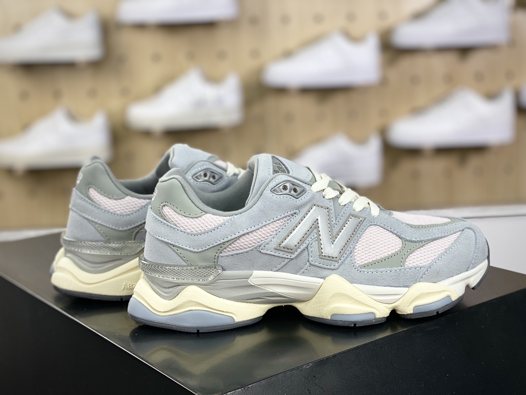 240 新百伦New Balance 9060”Pink/Grey”系列复古百搭跑步鞋“浅粉灰银”U9060SFB