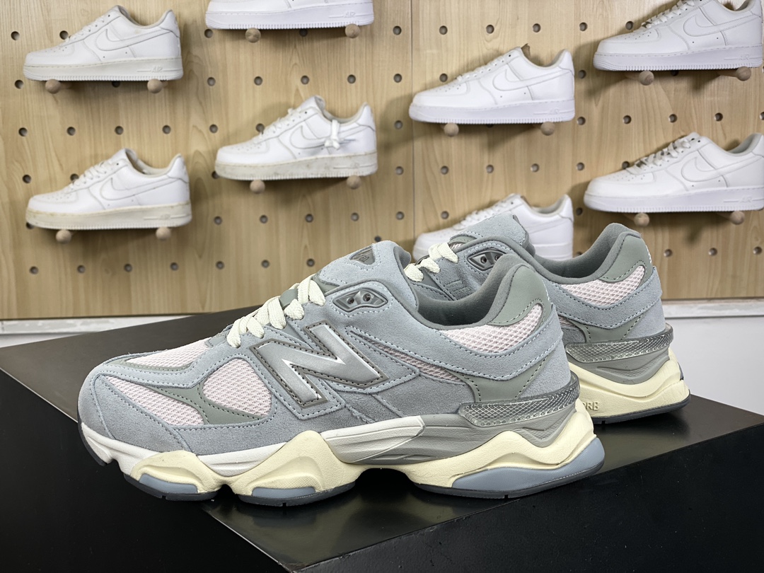 240 新百伦New Balance 9060”Pink/Grey”系列复古百搭跑步鞋“浅粉灰银”U9060SFB