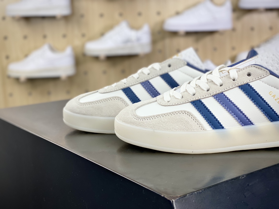 140 阿迪达斯Adidas Gazelle Indoor Trainers 羚羊内训系列低帮板鞋“米白冰晶雾灰紫”IG1643