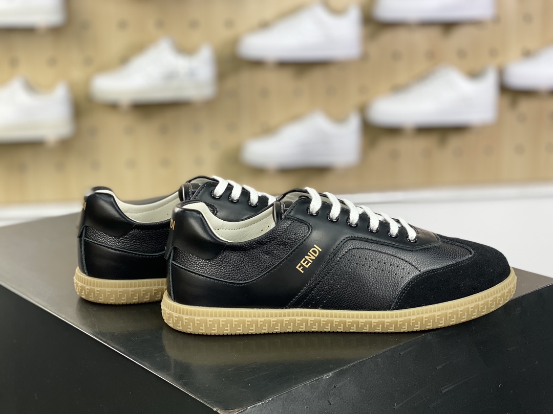 420 芬迪Fendi Flair Leather Sneaker Low 弗莱尔系列低帮复古板鞋“皮革黑金生胶”8E8503ARI4F1OH9