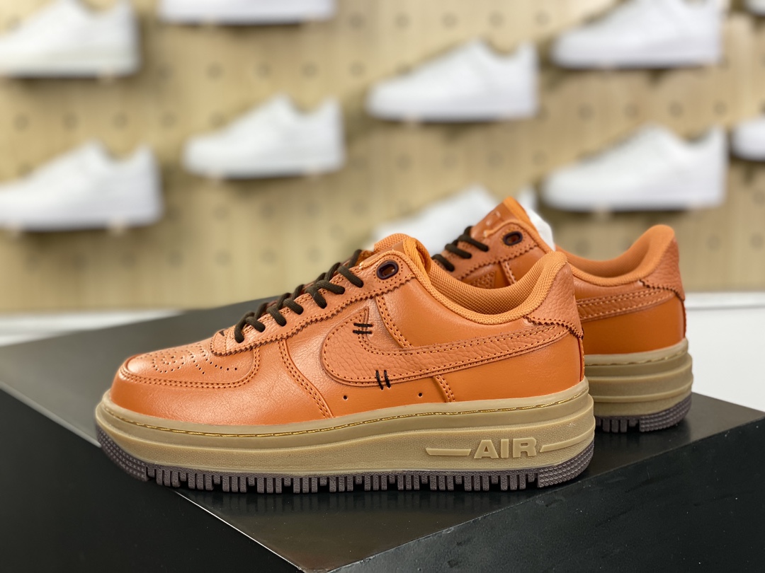 220 耐克Nike Air Force 1 Low Luxe"Burnt Sunrise"空军一号板鞋“皮革太阳橙雕花布洛克”DM2451-800