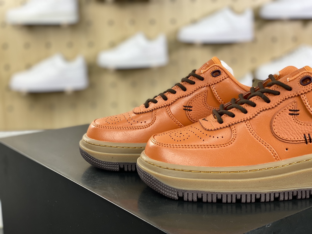 220 耐克Nike Air Force 1 Low Luxe"Burnt Sunrise"空军一号板鞋“皮革太阳橙雕花布洛克”DM2451-800