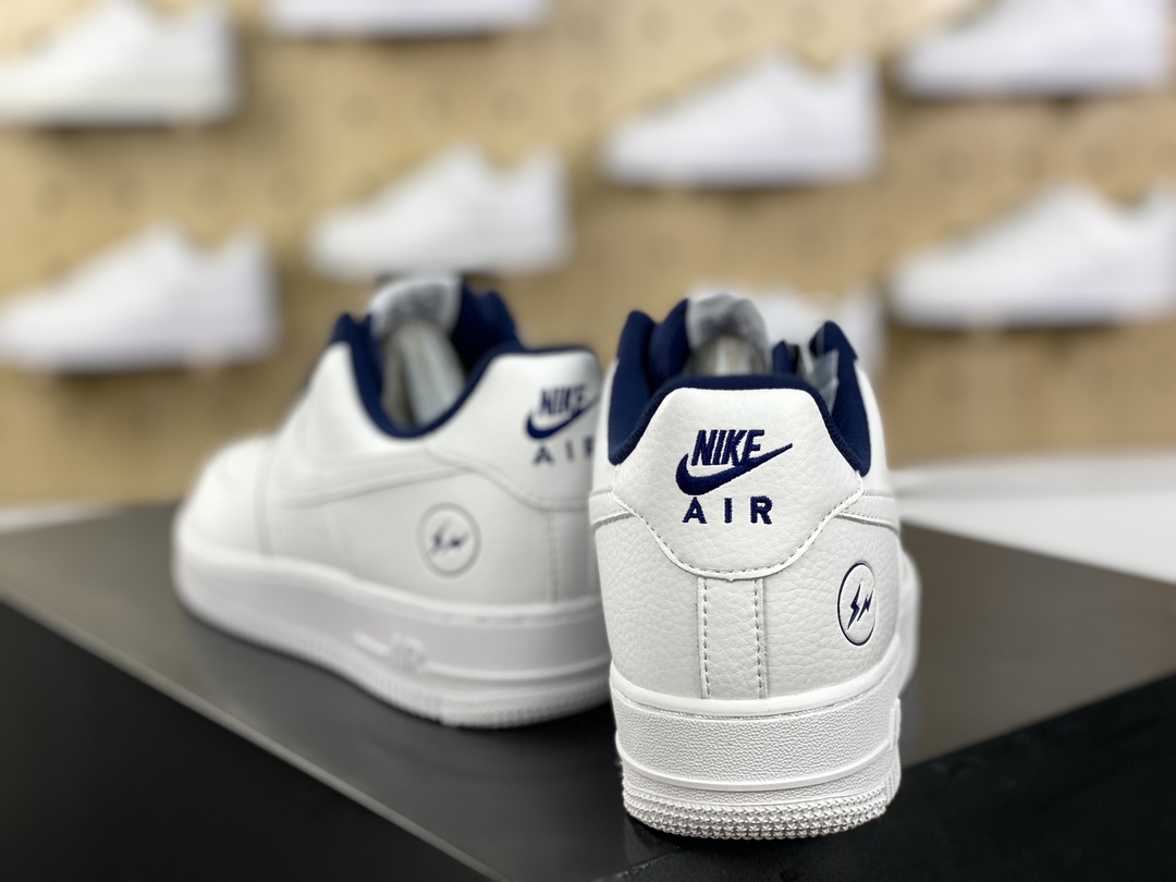 220 Fragment Design x Nike Air Force 1’07 Low"Fragment Design"空军一号板鞋“皮革白海军蓝藤原浩闪电”TT0801-606