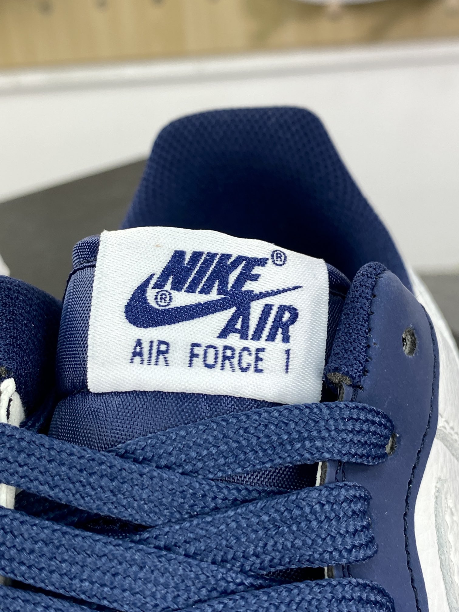 220 Fragment Design x Nike Air Force 1’07 Low"Fragment Design"空军一号板鞋“皮革白海军蓝藤原浩闪电”TT0801-606