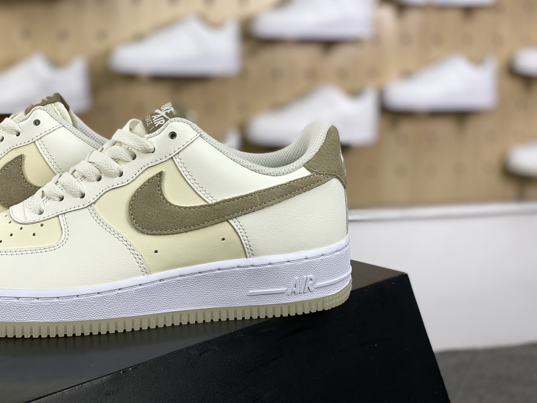 200 Nike Air Force 1 '07 Low"SKhaki Coconut Milk"空军一号板鞋“皮革椰奶白黄卡其钩子”FN5832-101