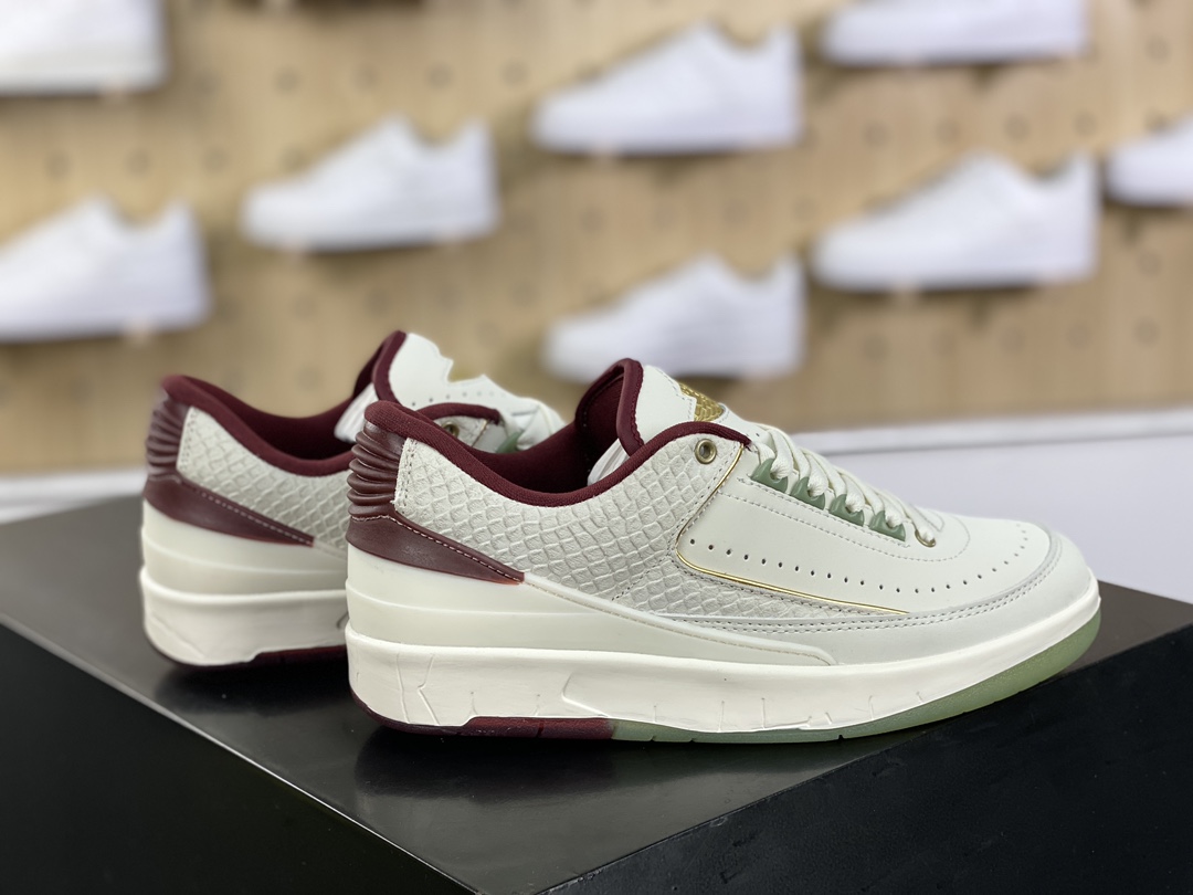 240 耐克Nike Air Jordan 2 Low Retro"Year of the Dragon"迈克尔篮球鞋“白绿红龙年”FJ3468-100