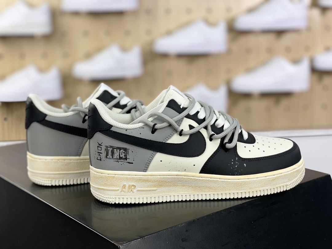 260 耐克Nike Air Force 1'07 Low"Black/White/Grey/Graffiti"空军一号板鞋“皮革黑白灰无声缠绕做旧绑绳”ZH0316-015