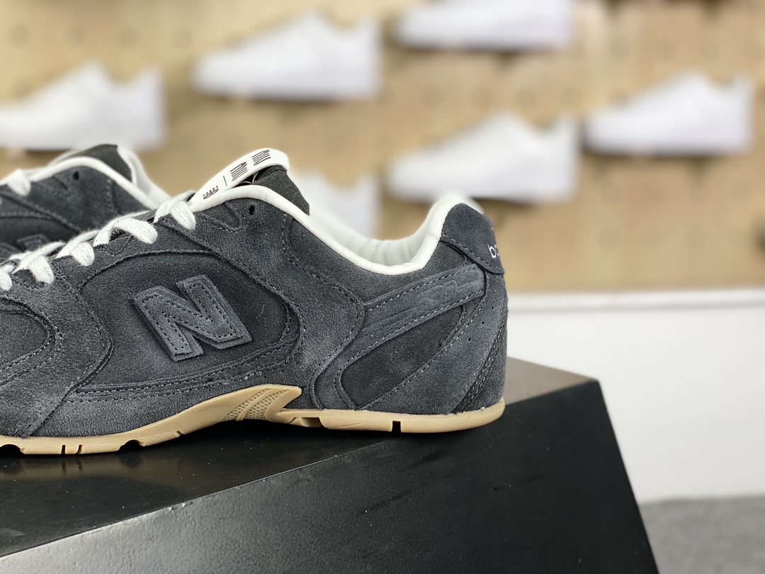 240 Miu Miu x NB新百伦New Balance 530 SL系列低帮经典复古慢跑鞋“联名煤灰生胶底”5E165E_Z5O_F0404_F_D005