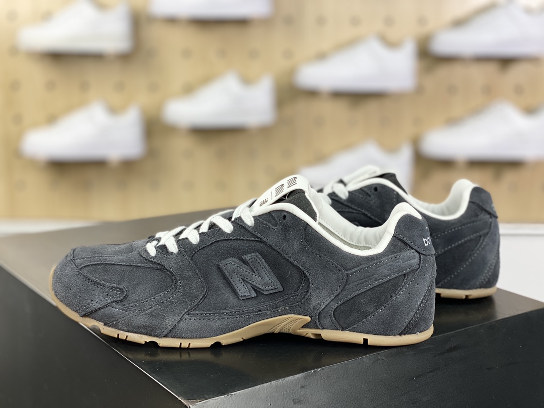 240 Miu Miu x NB新百伦New Balance 530 SL系列低帮经典复古慢跑鞋“联名煤灰生胶底”5E165E_Z5O_F0404_F_D005