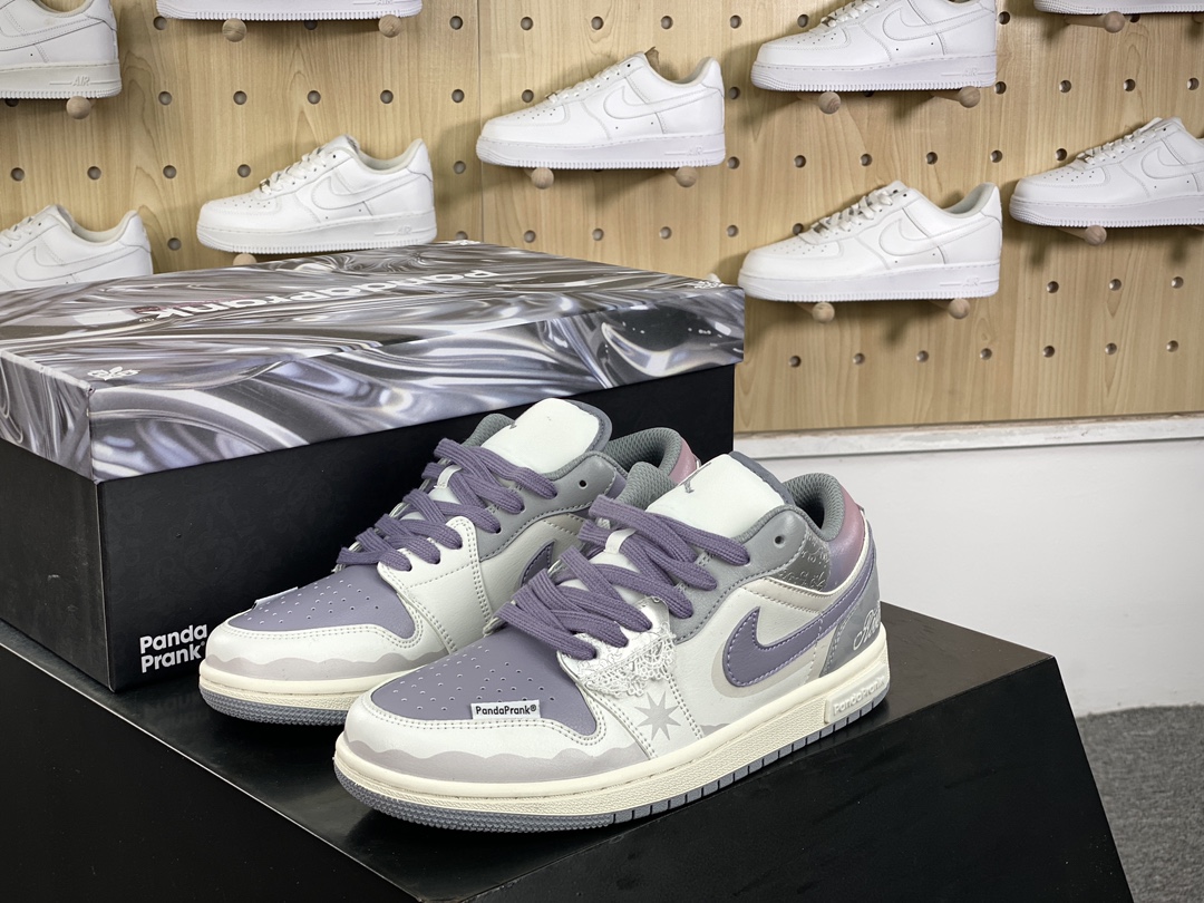 300 耐克Nike Air Jordan 1 Low”Modern Mirror”AJ1乔丹一代篮球鞋“白粉粉紫银摩登薇镜绑绳”553560-053