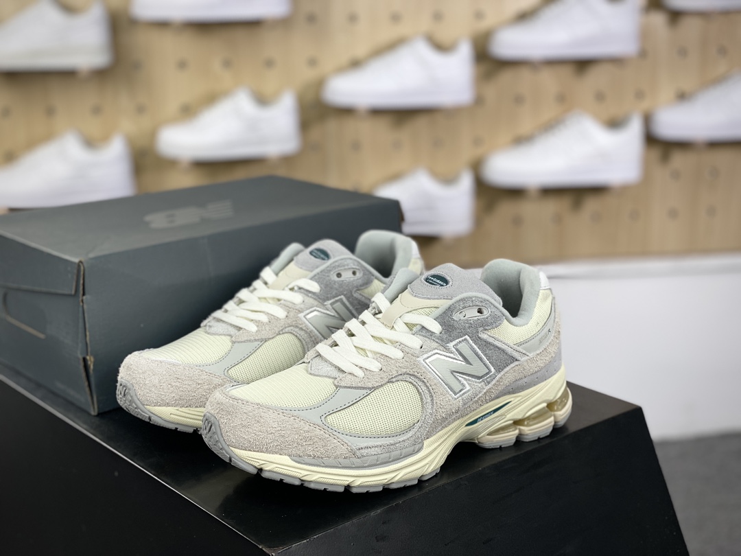 260 NB新百伦New Balance 2002R”Linen with/Slate Grey”系列低帮慢跑鞋“麂皮工装奶油白灰”M2002REK