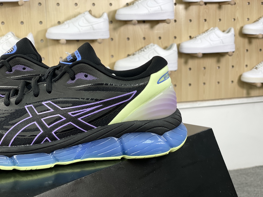 240 亚瑟士/ASICS Gel-Quantum 360 VIII 量子动能360/8代系列低帮跑步鞋“黑紫绿蓝”1203A305-004