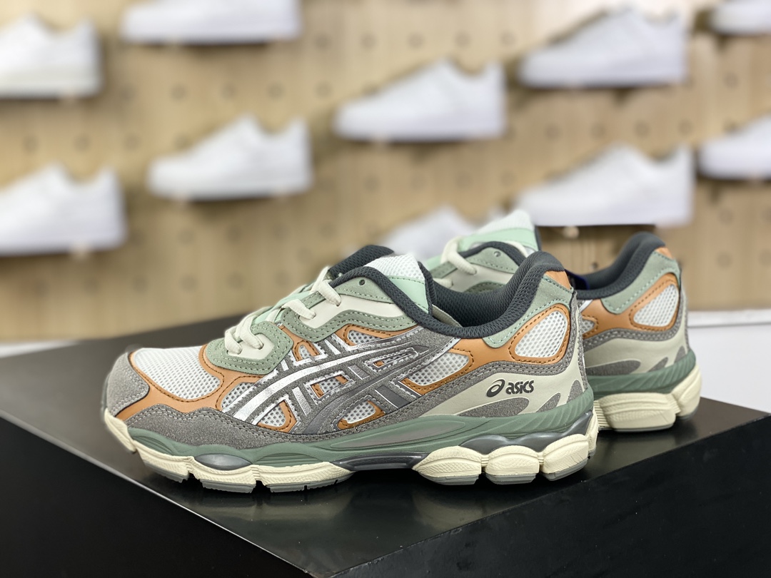 200 亚瑟士/Asics Gel-NYC 系列低帮复古休闲运动慢跑鞋“奶白灰粘土橘”1203A383-102