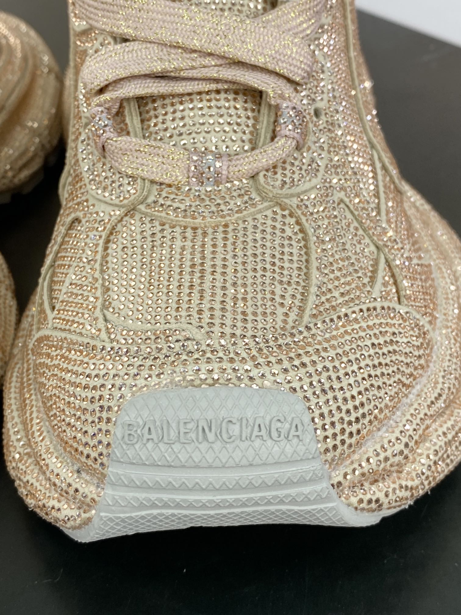 550 巴黎世家BALENCIAGA 3XL Sneakers 3+系列低帮复古慢跑鞋“网织香槟金”734734 W3XL5 9645