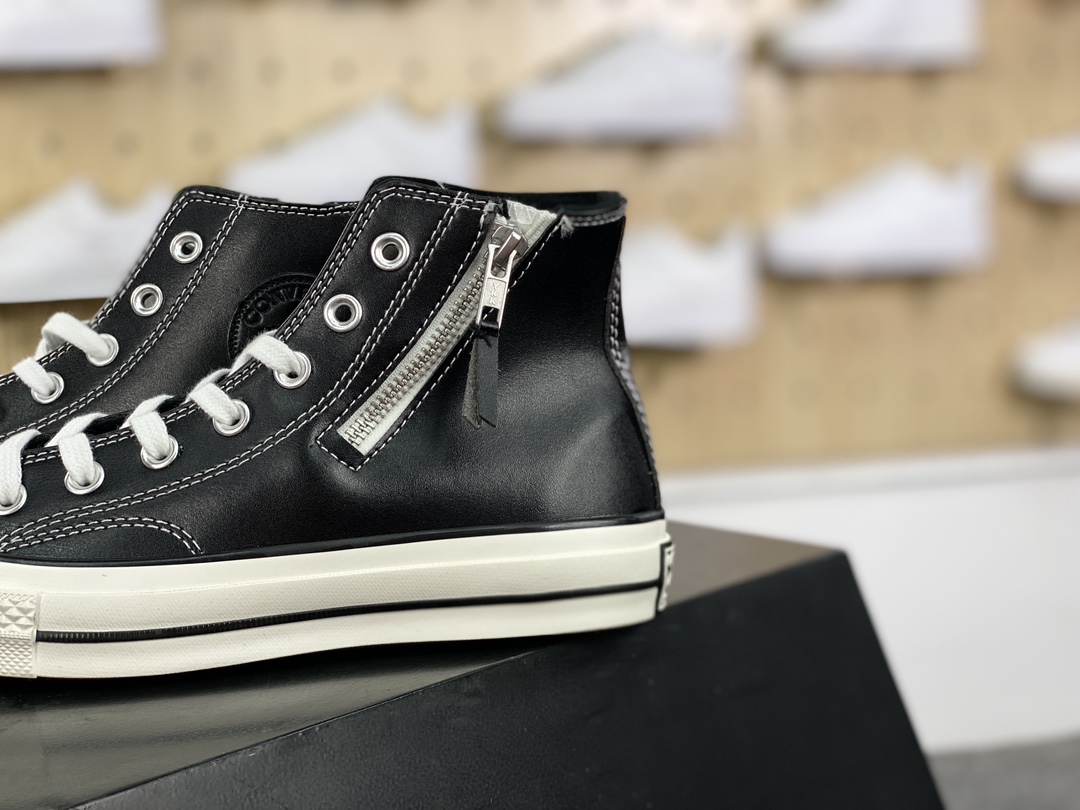 160 匡威Converse Chuck Taylor 1970s Side Zip Hi Leather"Black/Egret"高帮休闲运动硫化板鞋“皮革黑白侧拉链”166721C