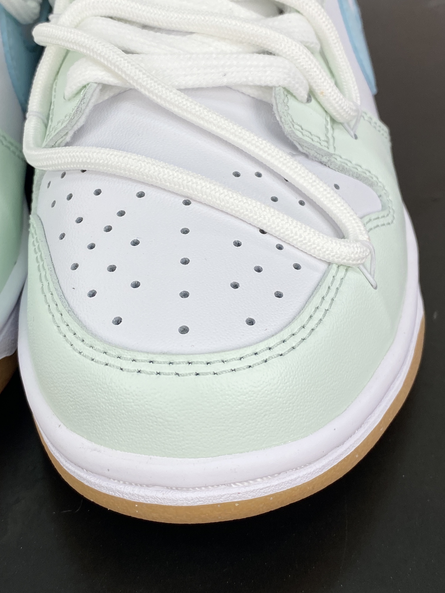 240 耐克Nike SB Dunk Low Lot"Coconut Cloud Latte"扣篮板鞋“奶蓝椰云拿铁绑绳”FD9922-151