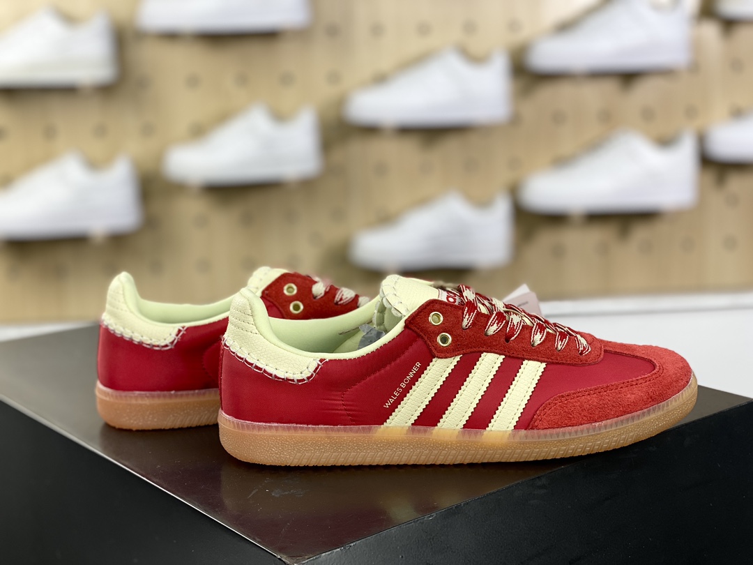 180 Wales Bonner x Adidas Originals Samba 桑巴舞系列绅士板鞋“大学红米白”GY6612