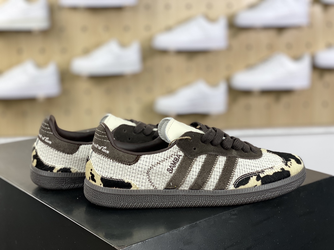 180 Notitle x Adidas Originals Samba OG"Cow"桑巴舞板鞋“联名米白黑棕奶牛”ID6024