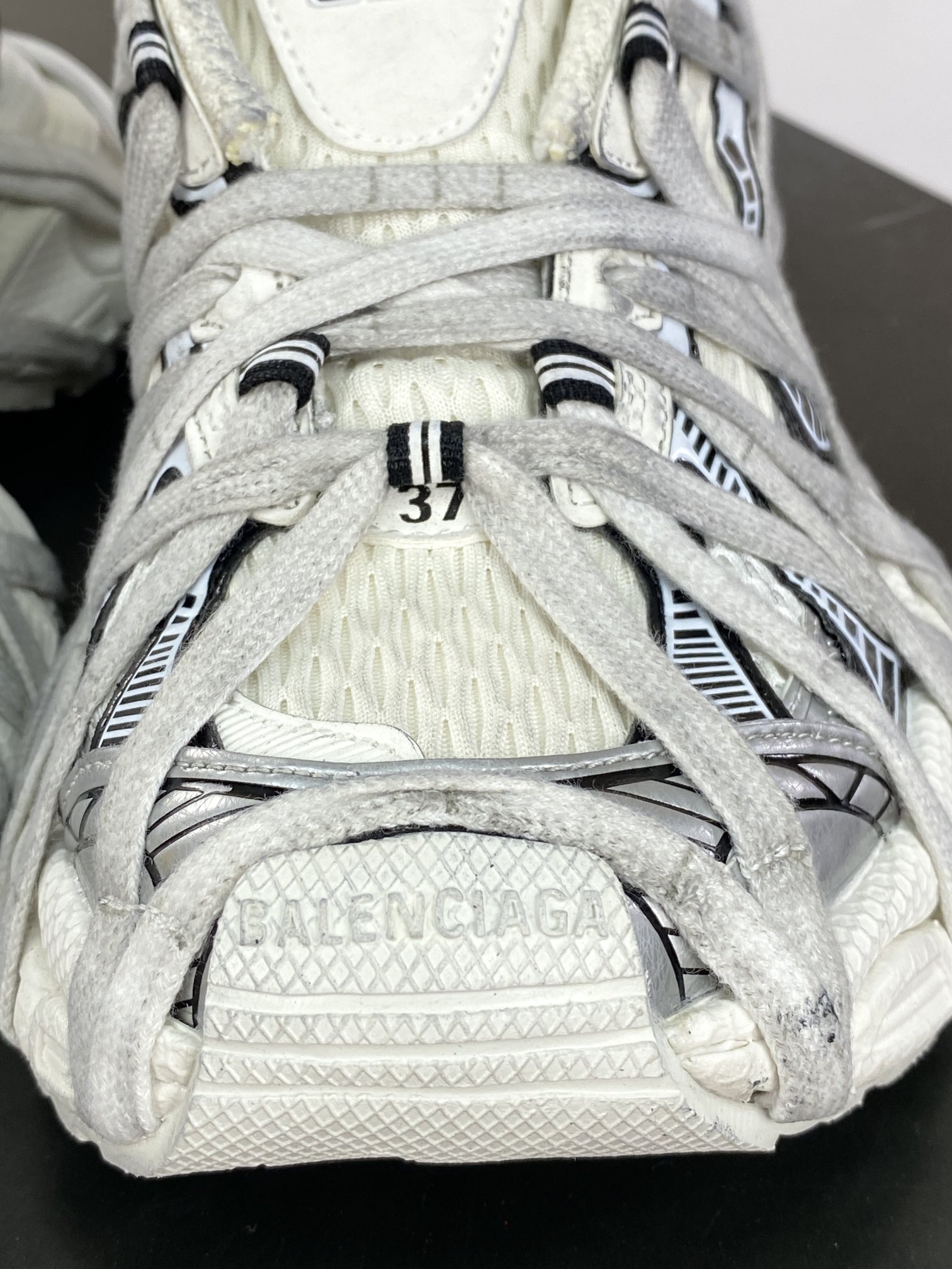 500 巴黎世家BALENCIAGA 3XL Extreme Lace Sneakers 3+捆绑升级版慢跑鞋“米白灰深棕木乃伊绑绳”778697 W3XLL 0310