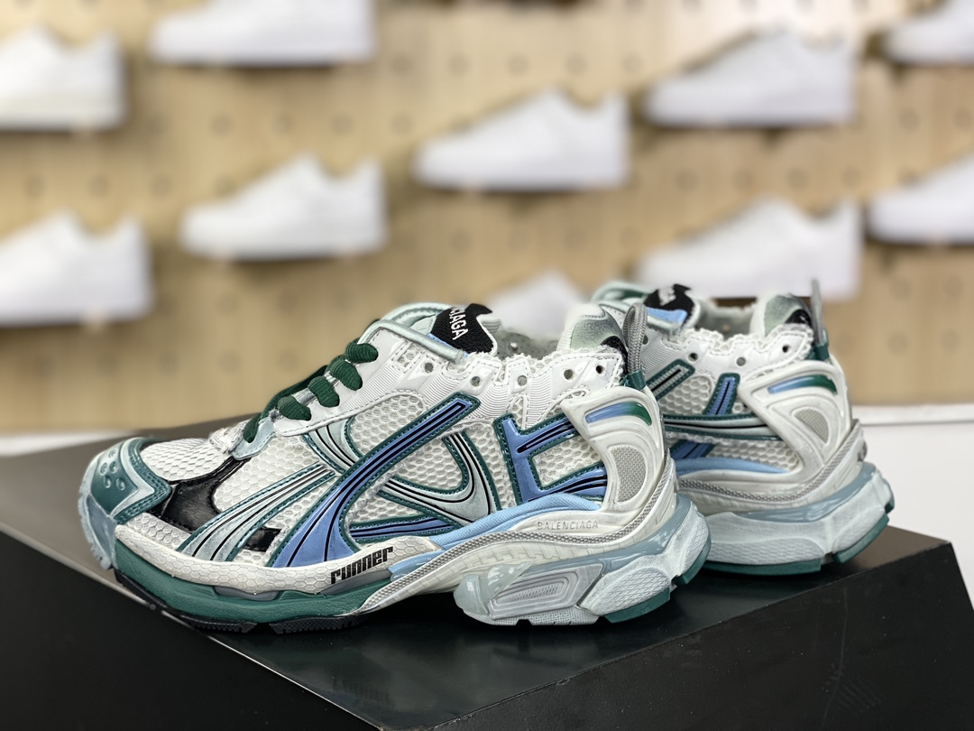 500 巴黎世家BALENCIAGA Runner Sneaker”White/Water Blue”慢跑鞋“解构破坏白水蓝涂鸦LOGO”772767 W3RBW 063