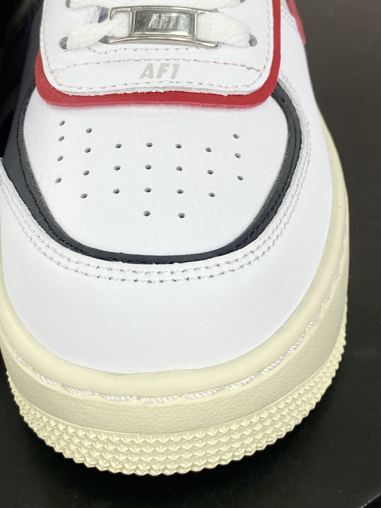 Nike WMNS Air Force 1 Shadow ”Matcha Green” Air Force One Sneakers ”Leather Patch Yellow Matcha Green” FN6335-100