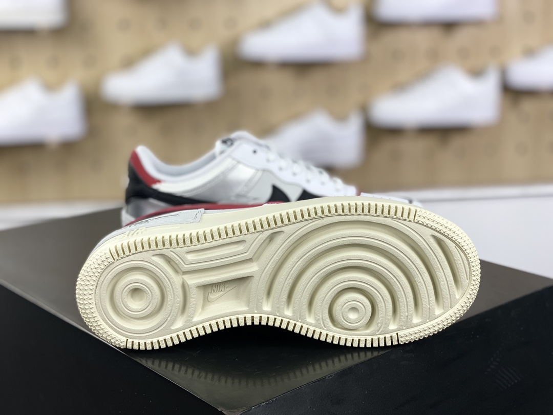 Nike WMNS Air Force 1 Shadow ”Matcha Green” Air Force One Sneakers ”Leather Patch Yellow Matcha Green” FN6335-100