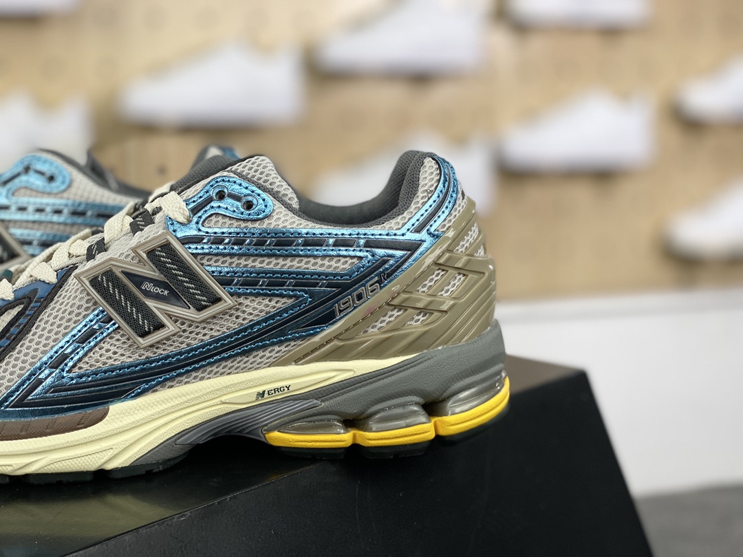 240 新百伦New Balance M1906R”New Spruce”系列低帮复慢跑鞋“云杉白银棕科技蓝”M1906RRC