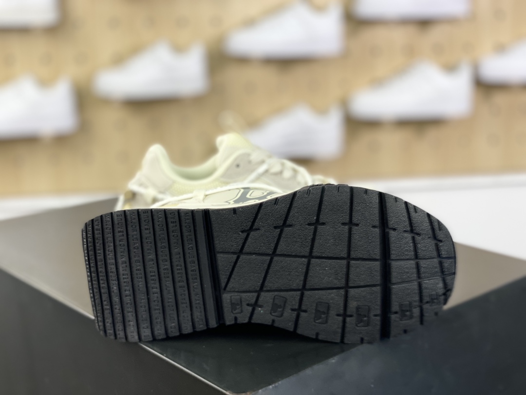 Boston Red x MLB Chunky Runner Liner Lace Liner running shoes ”Cream White Gray B Letter Print Lace” 3ARNCRA4N-GP001