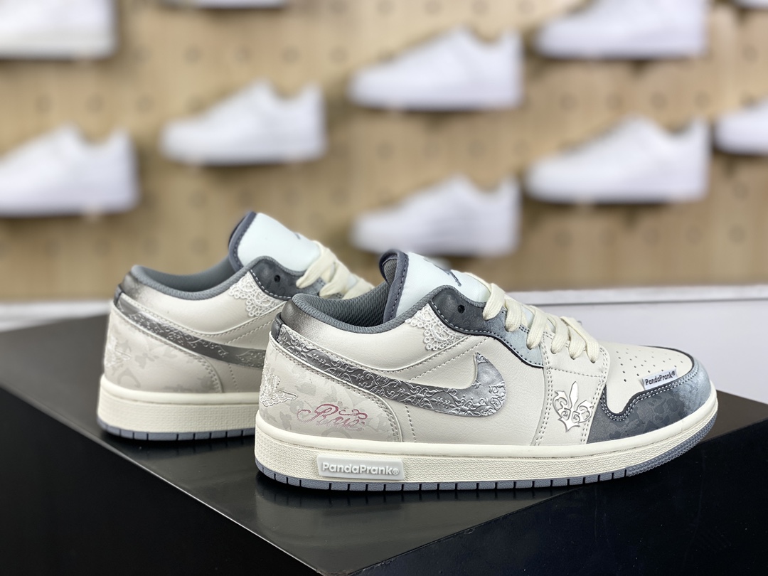 Nike Air Jordan 1 Low ”Modern Mirror” AJ1 Jordan first generation low-top basketball shoes ”beige silver black perseverance flower rope” 553560-053
