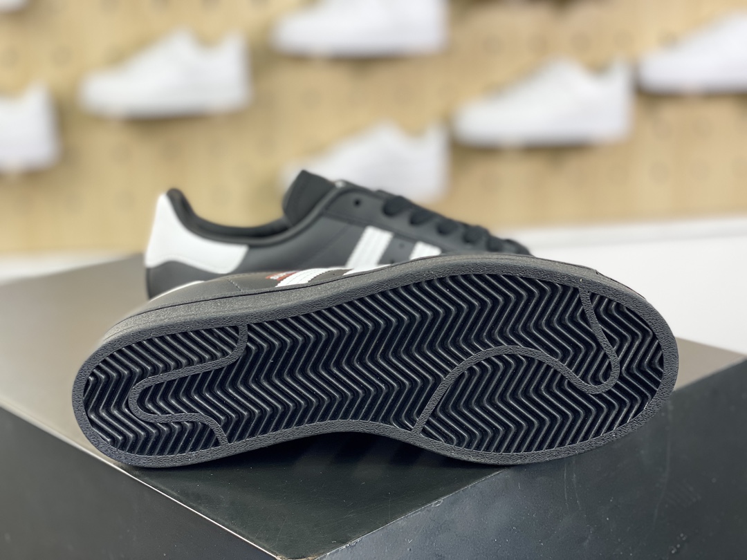 adidas Originals Superstars ”Injection” shell toe sneakers ”Joint black and white red label” FX7617