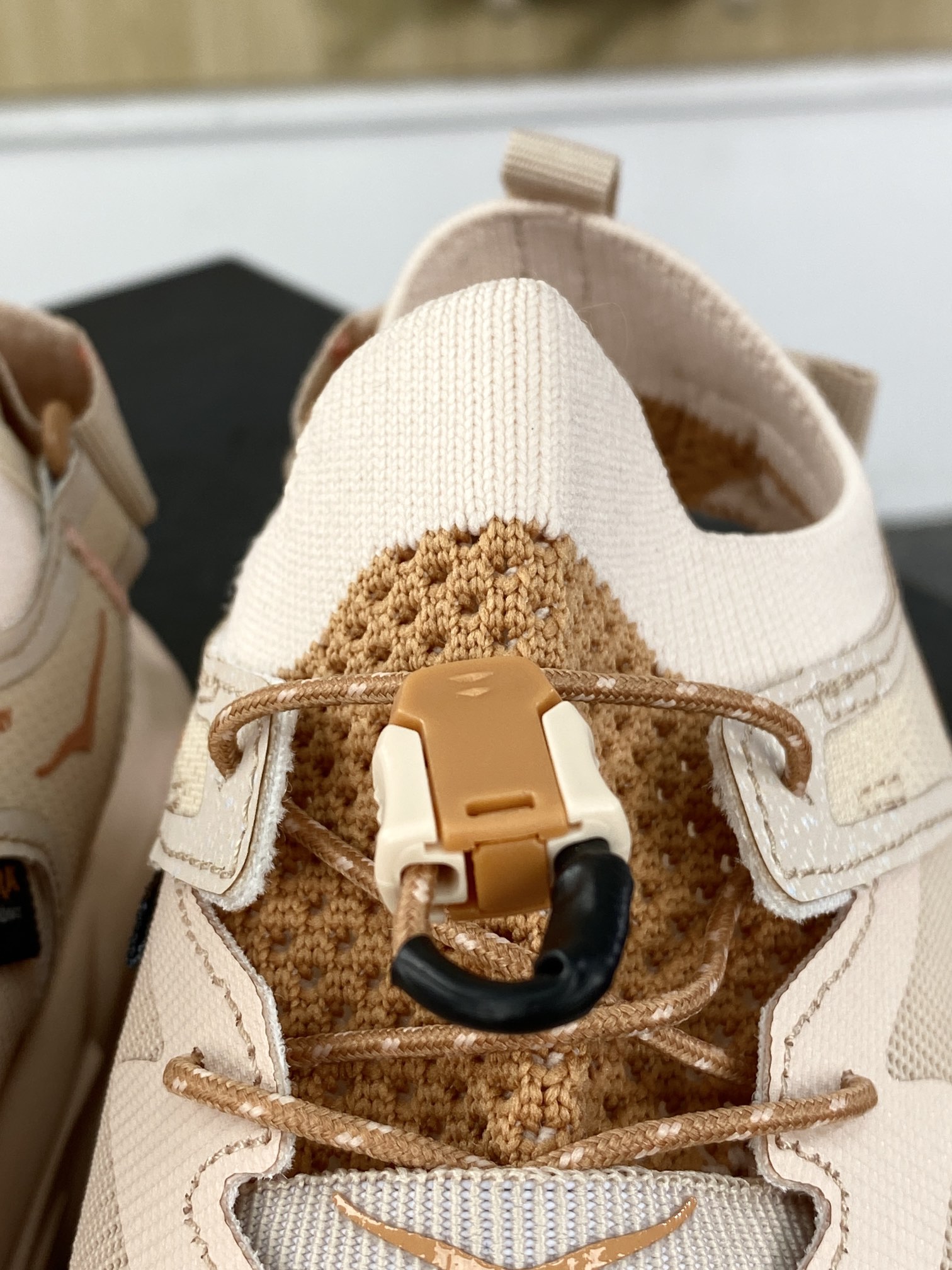 Hoka One One Hopara 2 Sandals Hopara 2nd Generation Camping Sandals ”Light Sand Brown” 1147650/SSDD