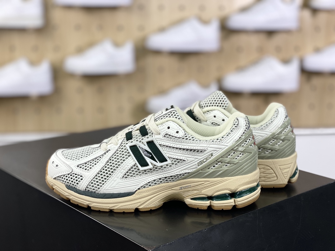 180 NB新百伦New Balance M1906R系列复古慢跑鞋“网布米白深绿灰”M1906RQ