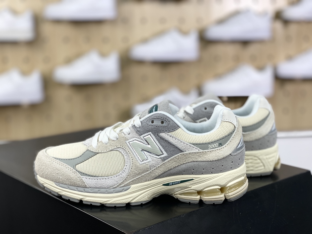 200 NB新百伦New Balance 2002R”Linen With/Slate Grey”系列低帮慢跑鞋“麂皮工装奶油白灰”M2002REK