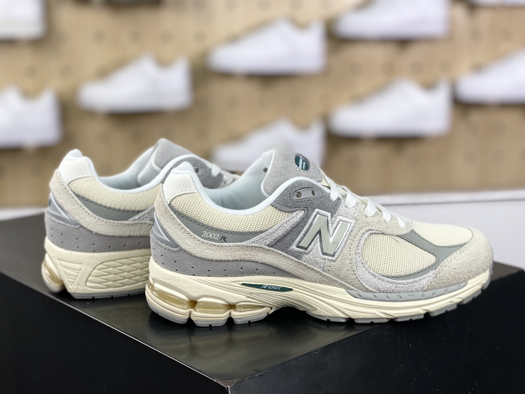 200 NB新百伦New Balance 2002R”Linen With/Slate Grey”系列低帮慢跑鞋“麂皮工装奶油白灰”M2002REK