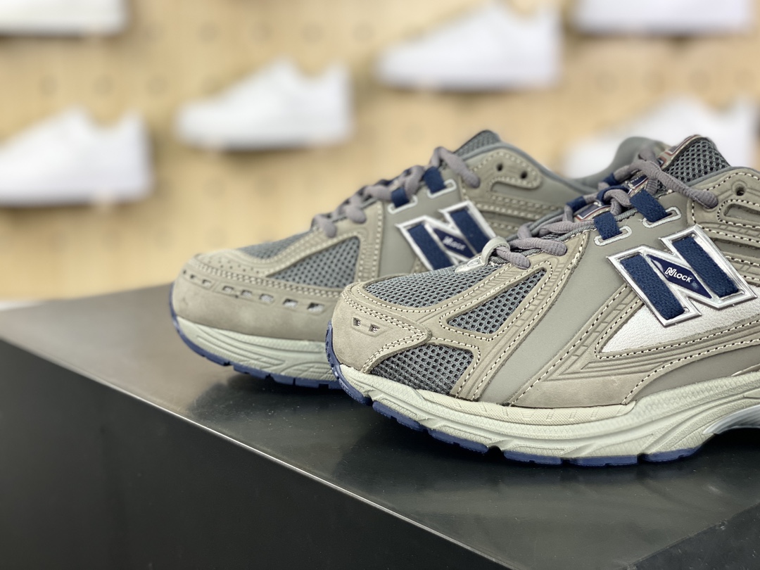 180 NB新百伦New Balance M1906R系列复古慢跑鞋“磨砂元祖深灰暗蓝”M1906RB