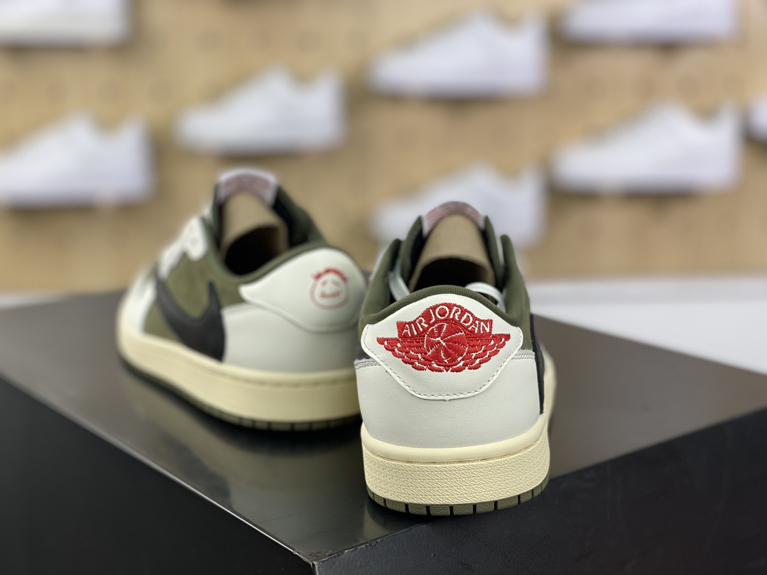 400 Travis Scott x Nike Air Jordan 1 Low OG"Medium Olive"AJ1乔丹一代篮球鞋“TS联名反转橄榄绿白黑倒钩10.0”DM7866-200