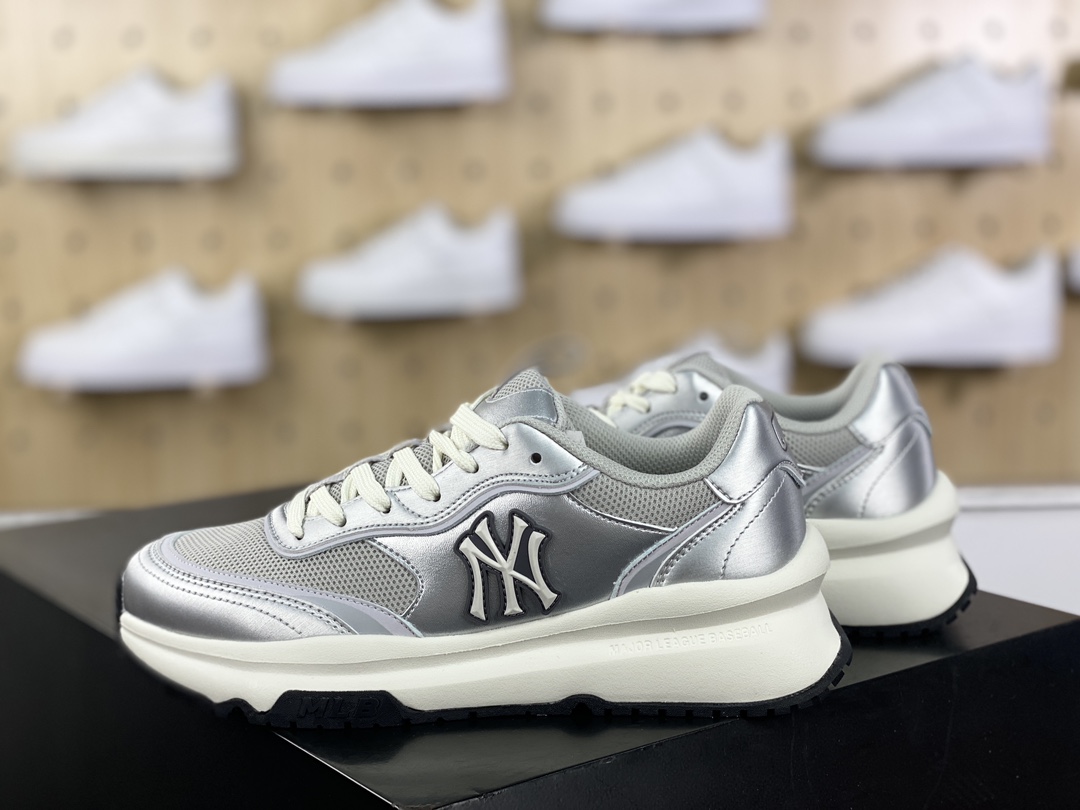 200 New York Yankees x MLB Chunky Runner Liner Lace 莱纳慢跑鞋“太空银黑NY小标”3ASHCRL3N-GP003