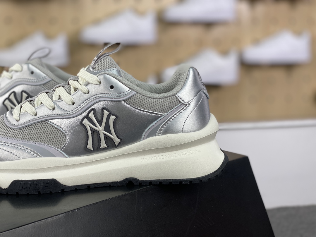 200 New York Yankees x MLB Chunky Runner Liner Lace 莱纳慢跑鞋“太空银黑NY小标”3ASHCRL3N-GP003