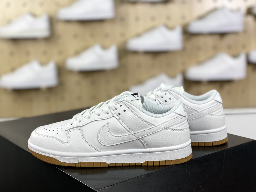 200 耐克Nike SB Dunk Low"White/Gum"扣篮系列低帮休闲板鞋“皮革白生胶底”311369-100