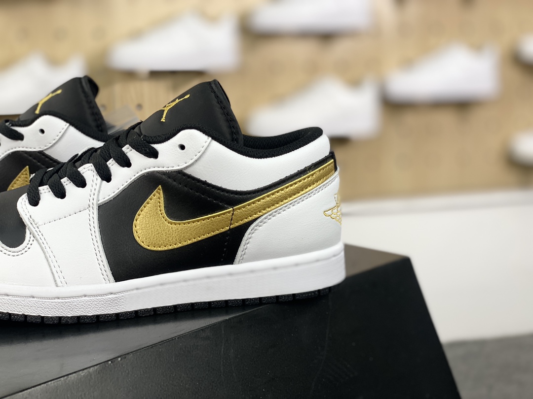 200 耐克Nike Air Jordan 1 Low"White/Black/Metallic Gold"AJ1乔丹一代篮球鞋“白黑金钩”553558-172