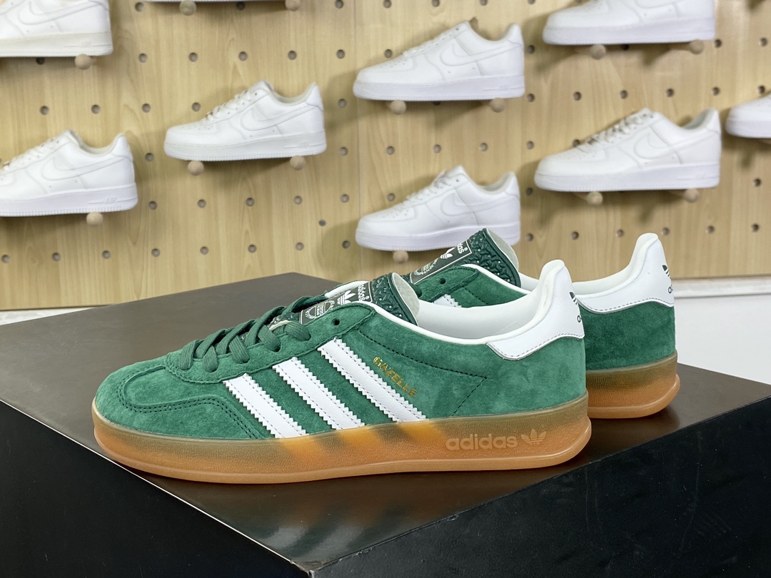 180 阿迪达斯Adidas Gazelle Indoor Trainers 羚羊板鞋“麂皮绿白生胶底”IG1596