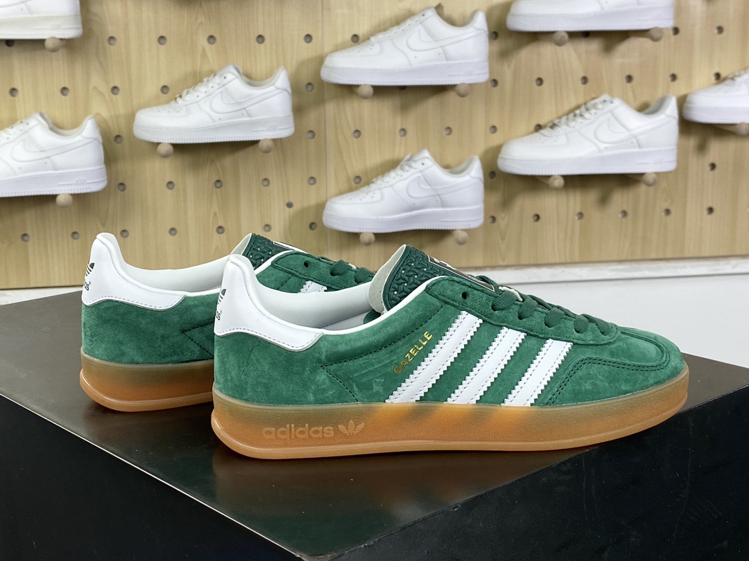 180 阿迪达斯Adidas Gazelle Indoor Trainers 羚羊板鞋“麂皮绿白生胶底”IG1596