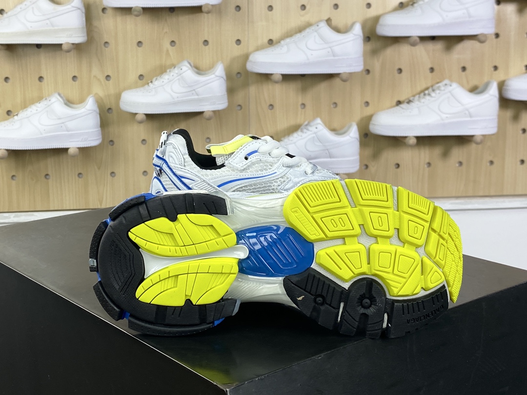 500 巴黎世家BALENCIAGA Runner Sneaker 3.0慢跑系列低帮慢跑鞋“解构破坏黄蓝3.0”779064 W3RXP 9074