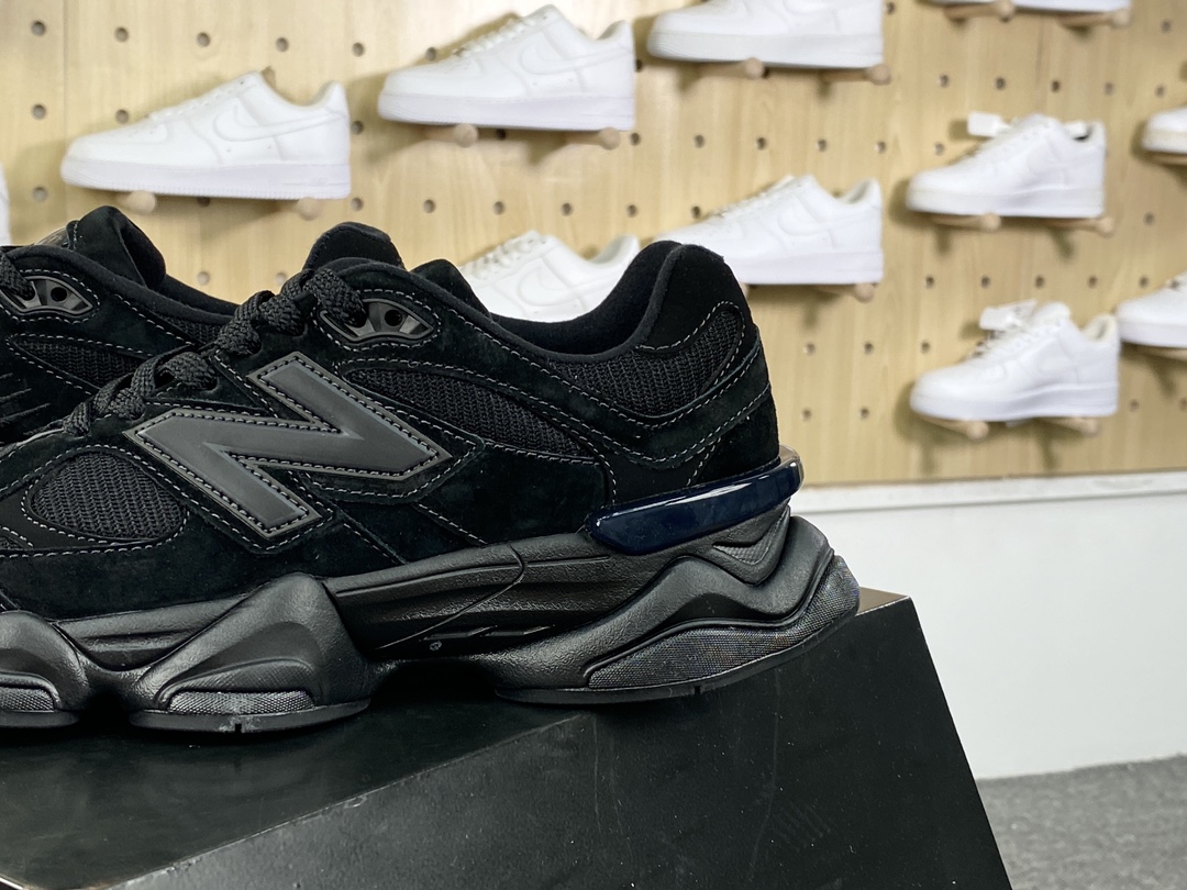 220 新百伦New Balance 9060”Triple Black”系列复古百搭跑步鞋“武士黑灰反光”U9060BPM